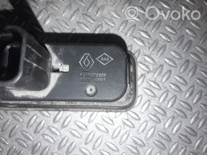 Renault Scenic II -  Grand scenic II Przełącznik / Przycisk otwierania klapy bagażnika 8200076250