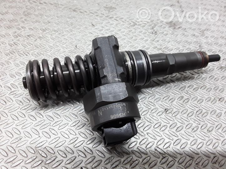 Volkswagen Lupo Fuel injector 045130073F