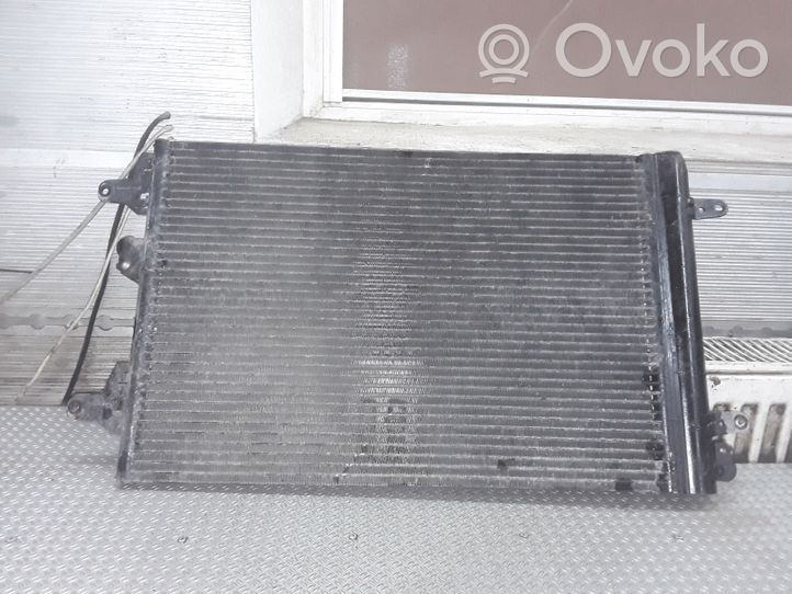 Volkswagen Sharan Радиатор охлаждения кондиционера воздуха 7M3820411A
