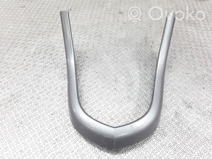 Peugeot 308 Rivestimento in plastica cornice della leva del cambio 1006357