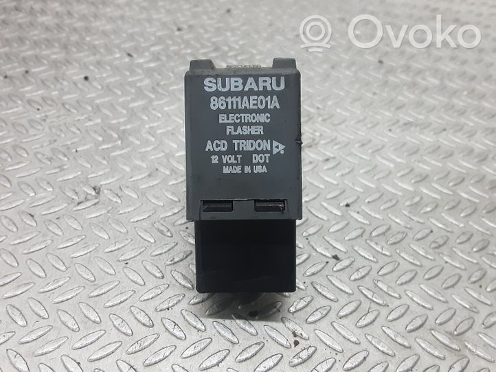 Subaru Outback Autres relais 86111AE01A