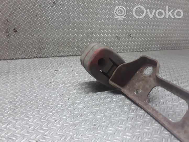 Audi A6 S6 C6 4F Staffa/supporto di montaggio della marmitta 