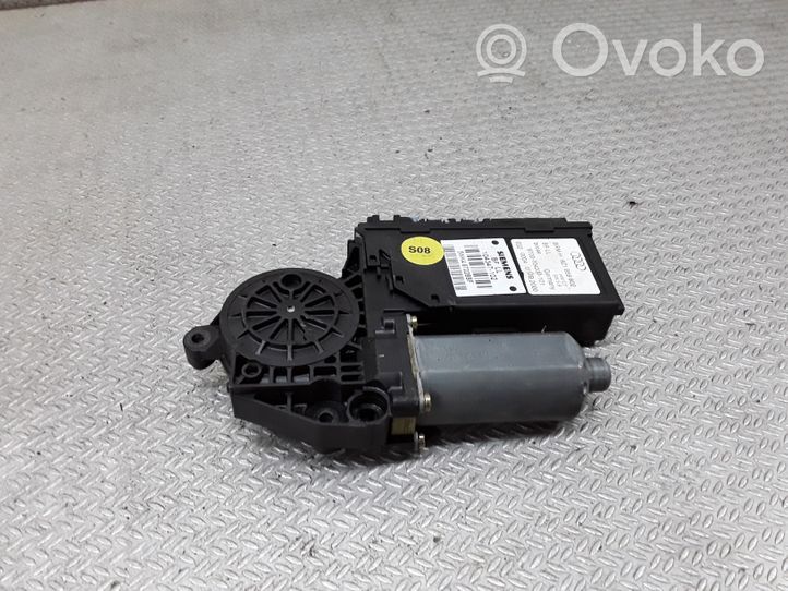 Audi A2 Moteur de lève-vitre de porte avant 8Z1959802