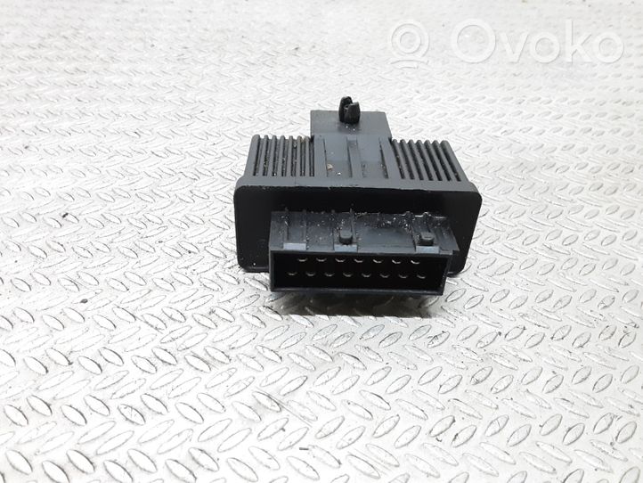 Citroen C4 I Relais Kraftstoffpumpe 240107