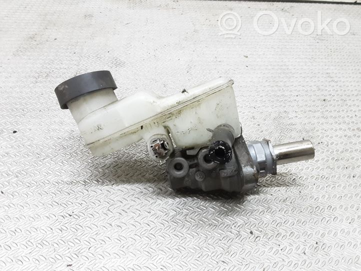 Toyota Echo Master brake cylinder 