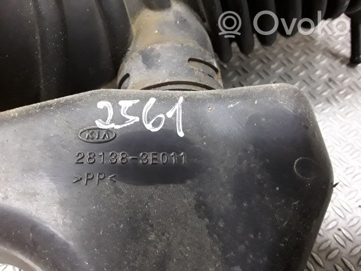 KIA Sorento Część rury dolotu powietrza 281383E011