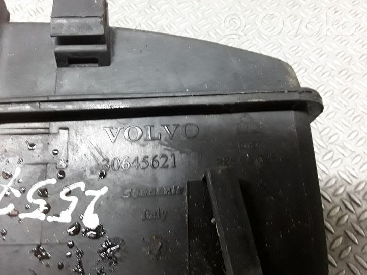 Volvo V70 Vairo stiprintuvo skysčio bakelis 30645621