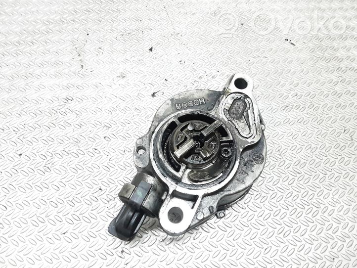 Citroen C4 I Vacuum pump D1561A