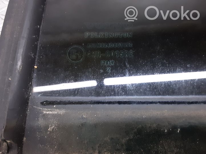 Volvo XC90 Vetro del deflettore posteriore 43R001582