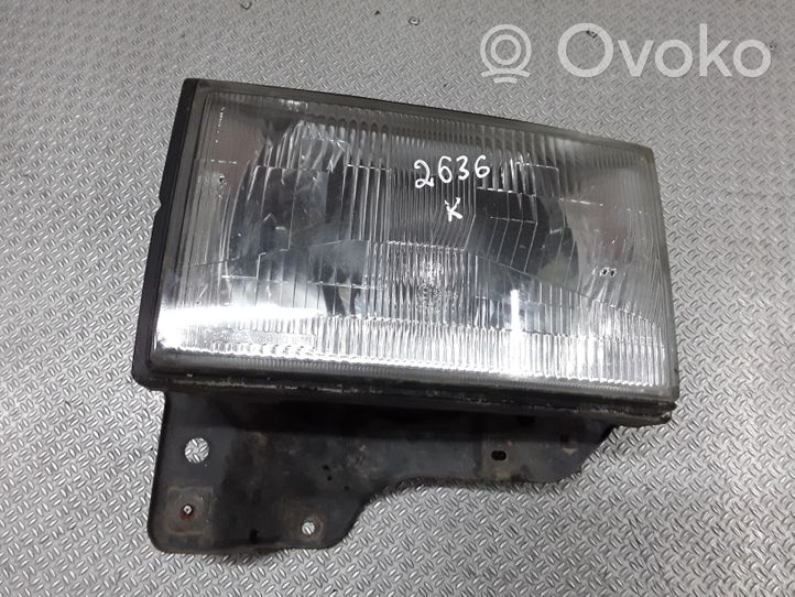 Opel Monterey Faro/fanale 