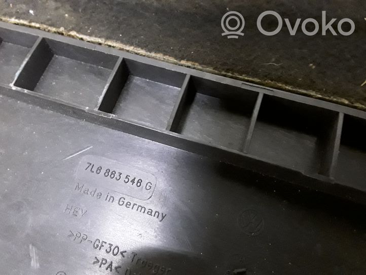 Volkswagen Touareg I Revestimiento de alfombra del suelo del maletero/compartimento de carga 7L6863546G