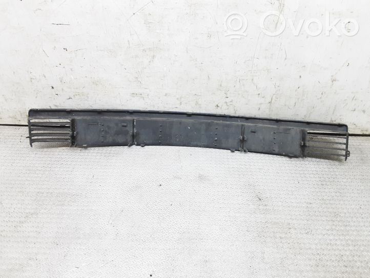 BMW 3 E36 Kratka dolna zderzaka przedniego 51118165144