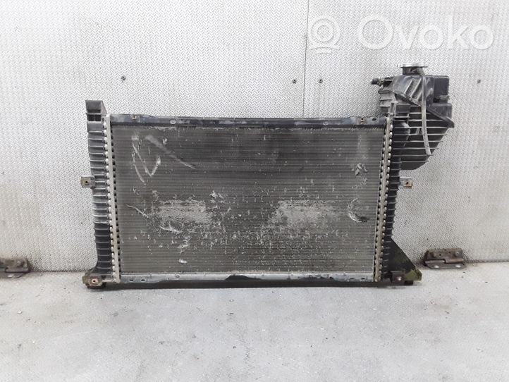 Mercedes-Benz Sprinter W901 W902 W903 W904 Radiateur de refroidissement 9015003500