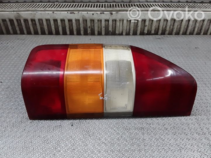 Mercedes-Benz Sprinter W901 W902 W903 W904 Lampa tylna 