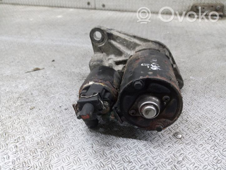 Volkswagen Polo IV 9N3 Starter motor 