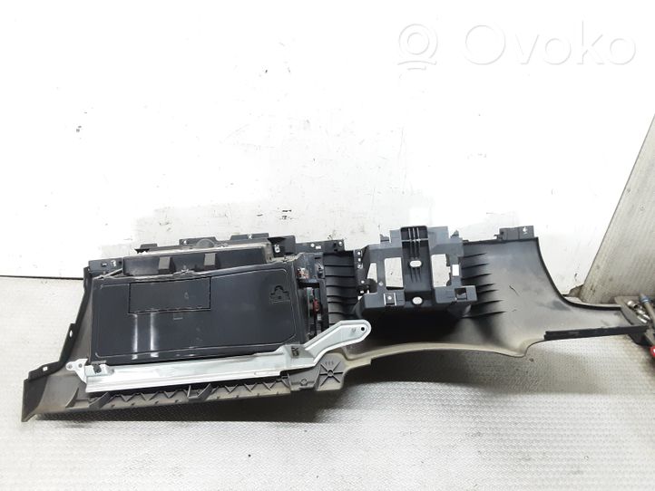 Volkswagen Touareg I Set vano portaoggetti 7L6858904