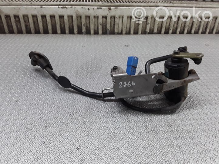 Opel Frontera B Accelerator throttle pedal 09129107