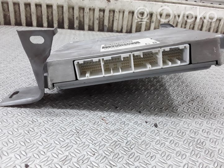 Toyota Avensis T250 Sterownik / Moduł ECU 8966105C80