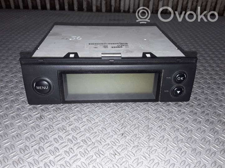 Nissan Micra Monitori/näyttö/pieni näyttö AX609