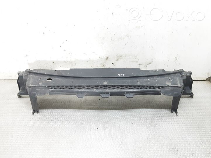 Volvo S60 Cache de protection inférieur de pare-chocs avant 09484067