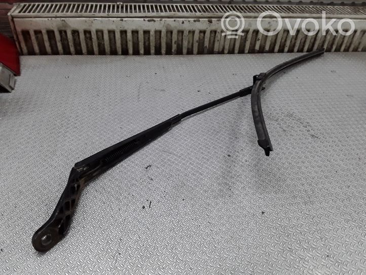 Volkswagen Sharan Windshield/front glass wiper blade 7M3955409B