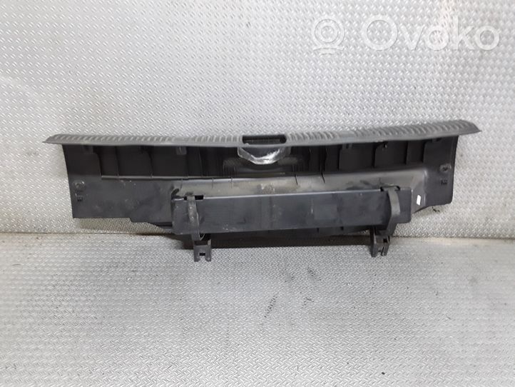 Skoda Fabia Mk2 (5J) Rivestimento di protezione sottoporta del bagagliaio/baule 5J6863459