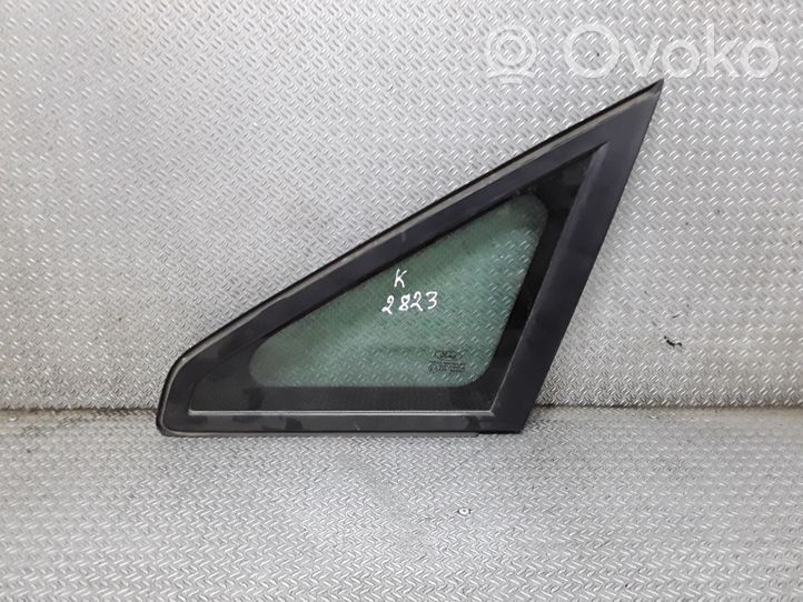 Ford C-MAX I Front triangle window/glass 