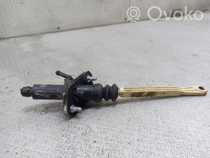 Volvo V70 Główny cylinder sprzęgła 30651400