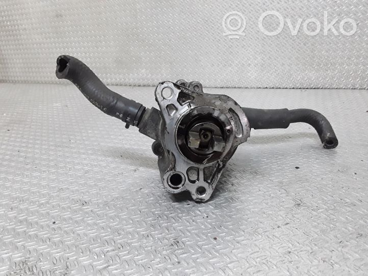 Toyota Avensis Verso Alipainepumppu 2930027020