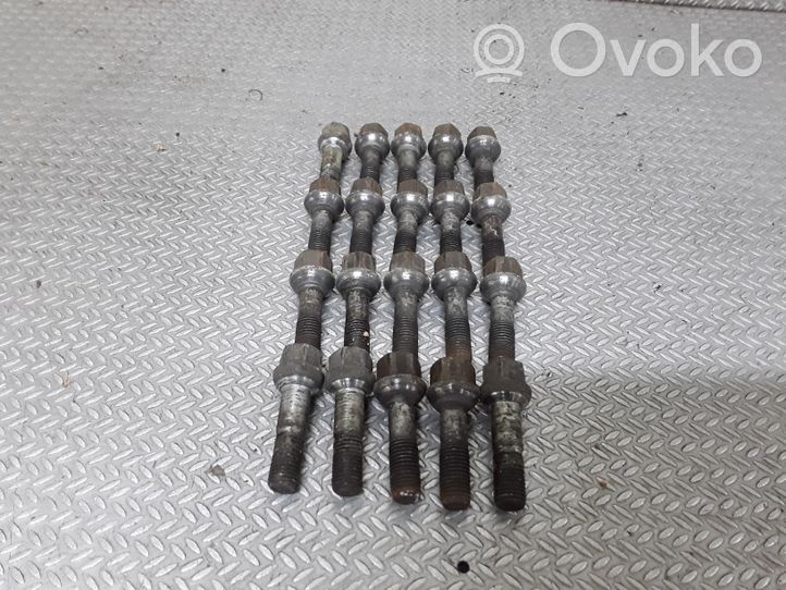 Mercedes-Benz C W203 Nuts/bolts 