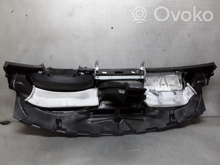 Audi A4 S4 B5 8D Panelė 8D1857033A