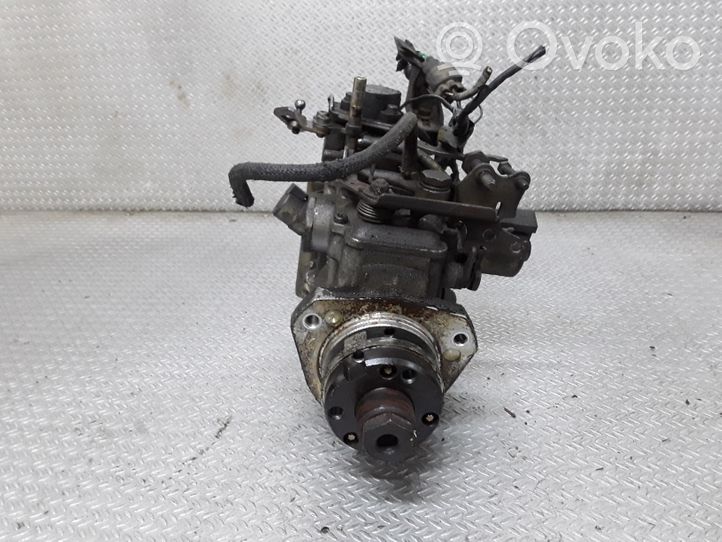 Ford Mondeo MK I Pompe d'injection de carburant à haute pression 8443B996E