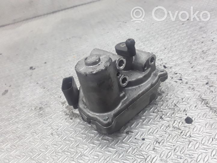 Audi A6 S6 C6 4F Attuatore/motore della valvola del collettore di aspirazione 069129086M