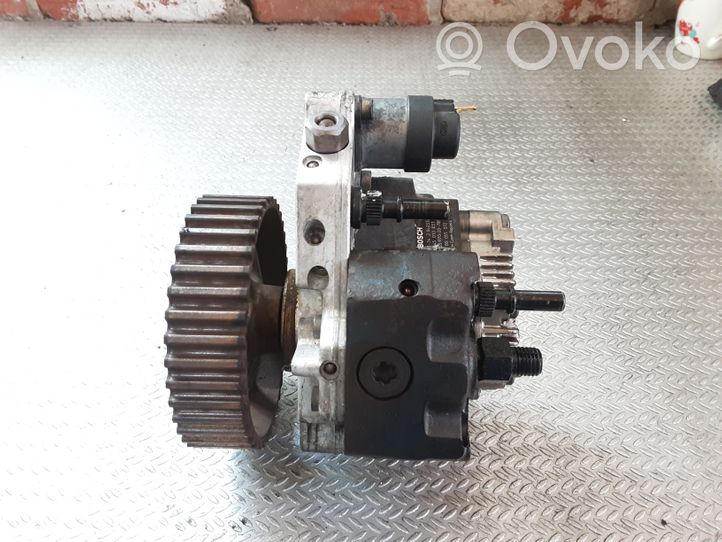 Volvo S40, V40 Polttoaineen ruiskutuksen suurpainepumppu 0445010031