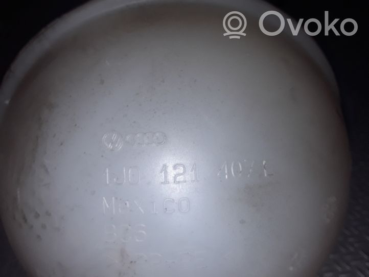 Volkswagen Jetta IV Zbiornik wyrównawczy chłodziwa 1J0121407E