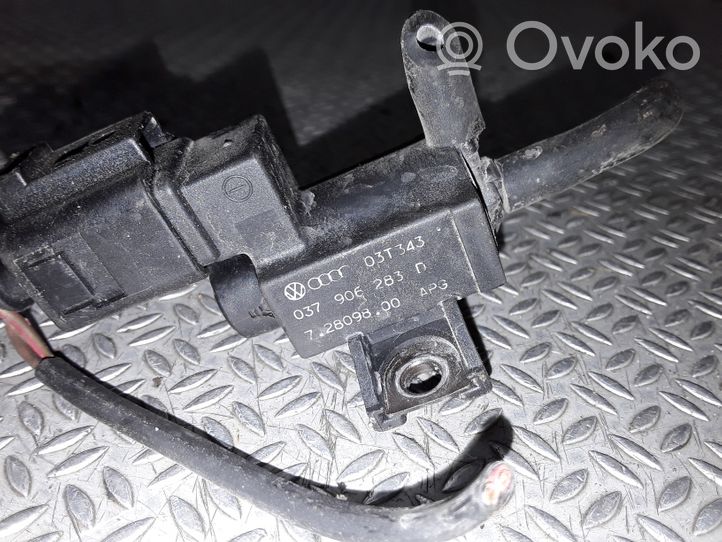 Volkswagen Jetta IV Solenoidinis vožtuvas 037906283D