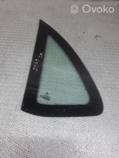 Citroen C3 Galinis šoninis kėbulo stiklas 