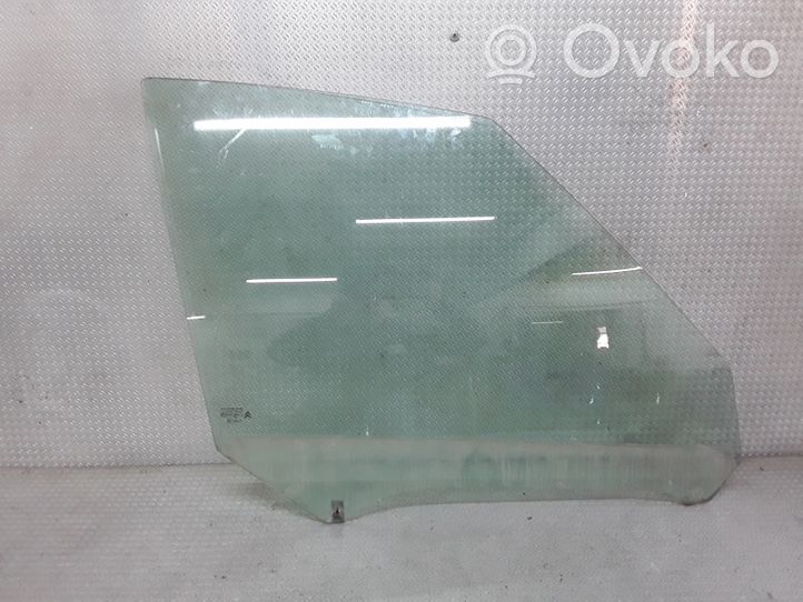 Citroen C4 I Picasso Front door window glass four-door 