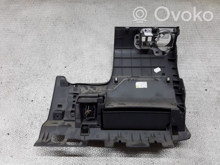 Volkswagen Touran I Garniture panneau inférieur de tableau de bord 1T1858365