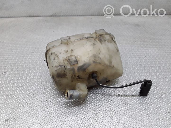 Volvo V70 Vase d'expansion / réservoir de liquide de refroidissement 30723929