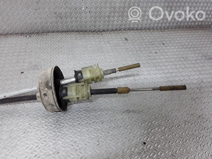 Opel Meriva A Gear shift cable linkage 