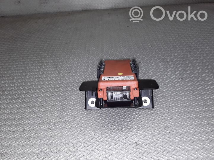 Audi A2 Telefono valdymo blokas 8D0862335B