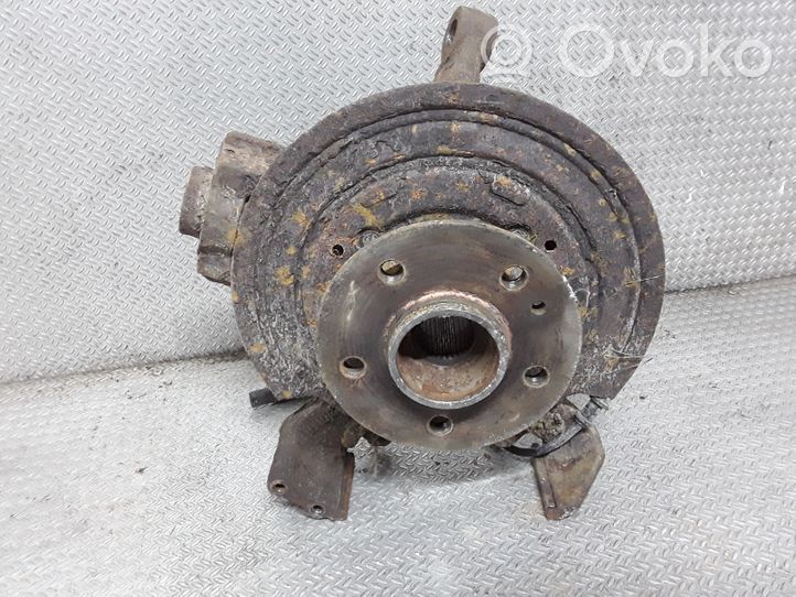 Mercedes-Benz ML W163 Rear wheel hub spindle/knuckle 