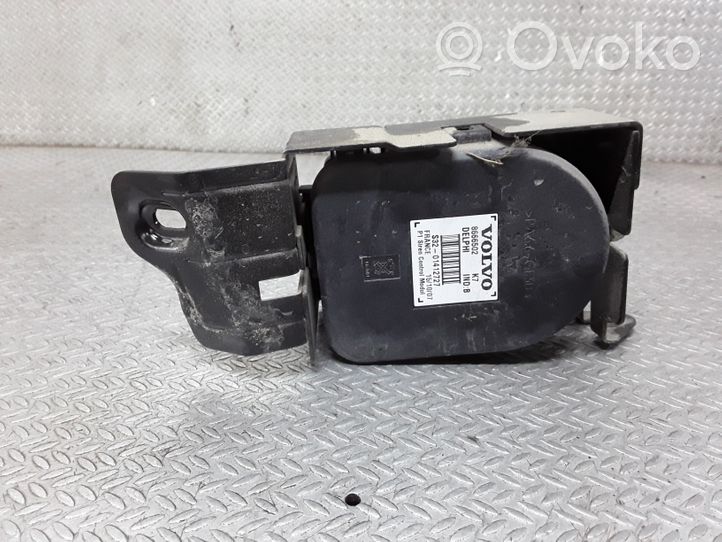 Volvo V50 Alarm system siren 8666502