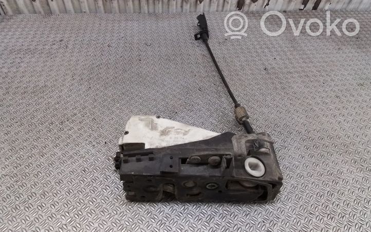 Volkswagen Sharan Front door lock 93BG220A20DD