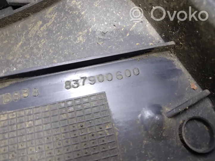 Fiat Stilo Jäähdyttimen jäähdytinpuhallin 837900600