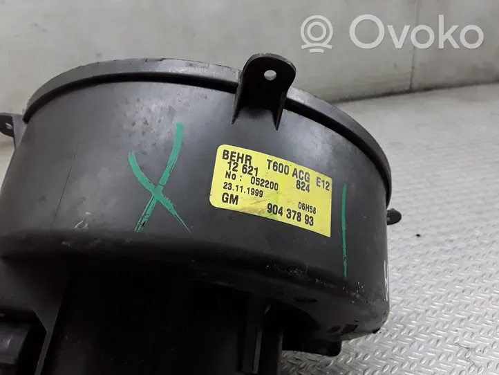 Opel Zafira A Ventola riscaldamento/ventilatore abitacolo 90437893