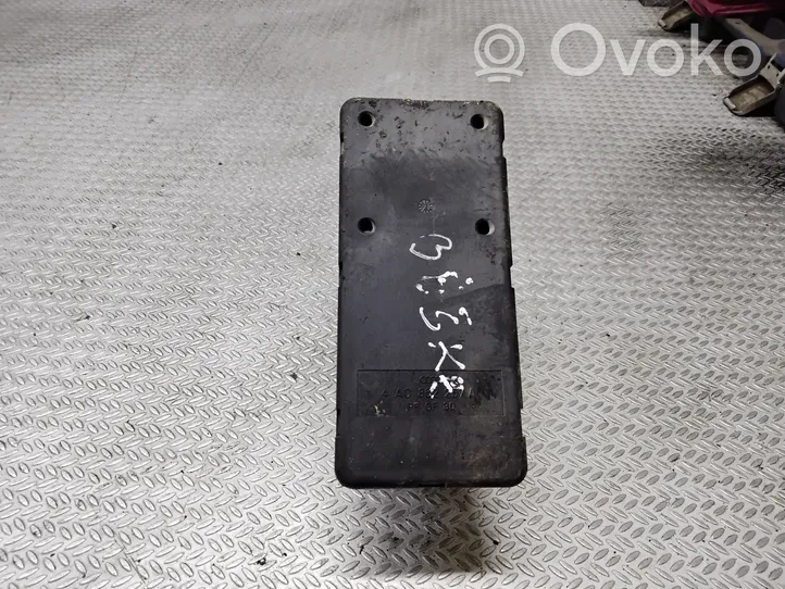 Audi A4 S4 B5 8D Pompe à vide verrouillage central 4A0862257A