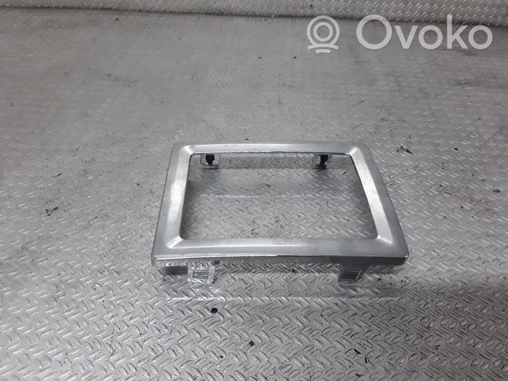 Dodge Journey Rivestimento in plastica cornice della leva del cambio 100013564