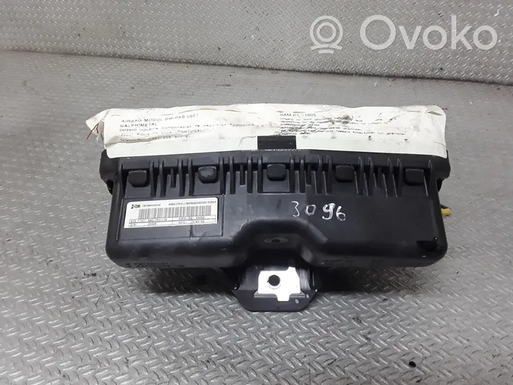 Fiat Grande Punto Matkustajan turvatyyny 00517541130